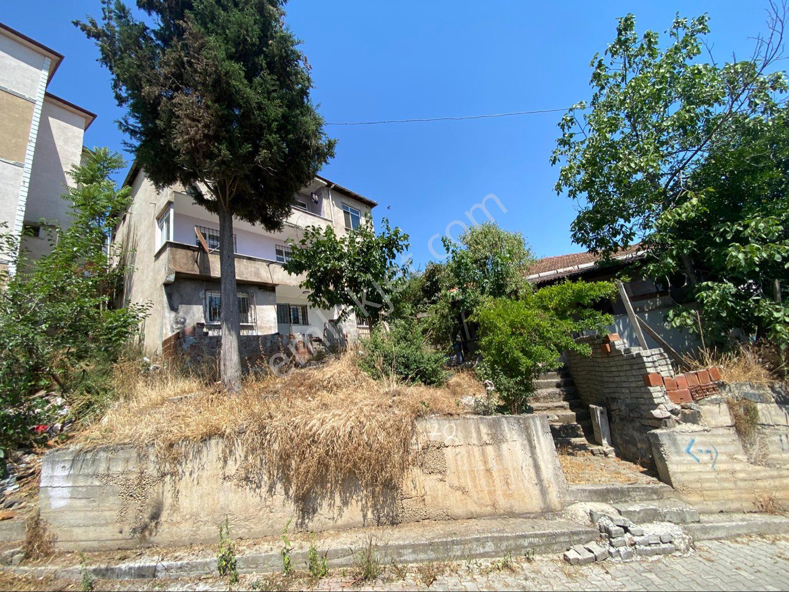 Gebze Mimarsinan Mah Satılık 268m2 Arsa İçinde 3 Katlı Müstakil Daire