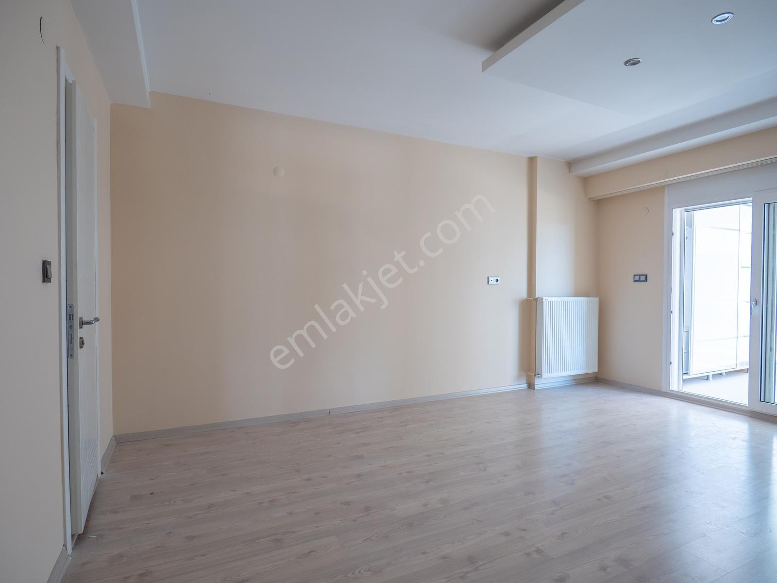 Zeybek Mahallesi'nde Site İçerisinde Havuzlu Geniş 3+1 Kiralık - Görsel 25