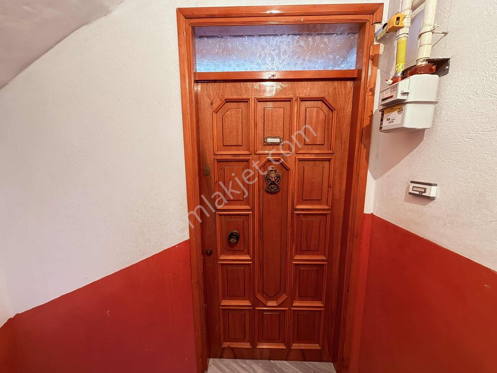Burcu'dan Adliye Karşısı Geniş Arakat Balkonlu 2+1 Kiralık Daire - Görsel 8