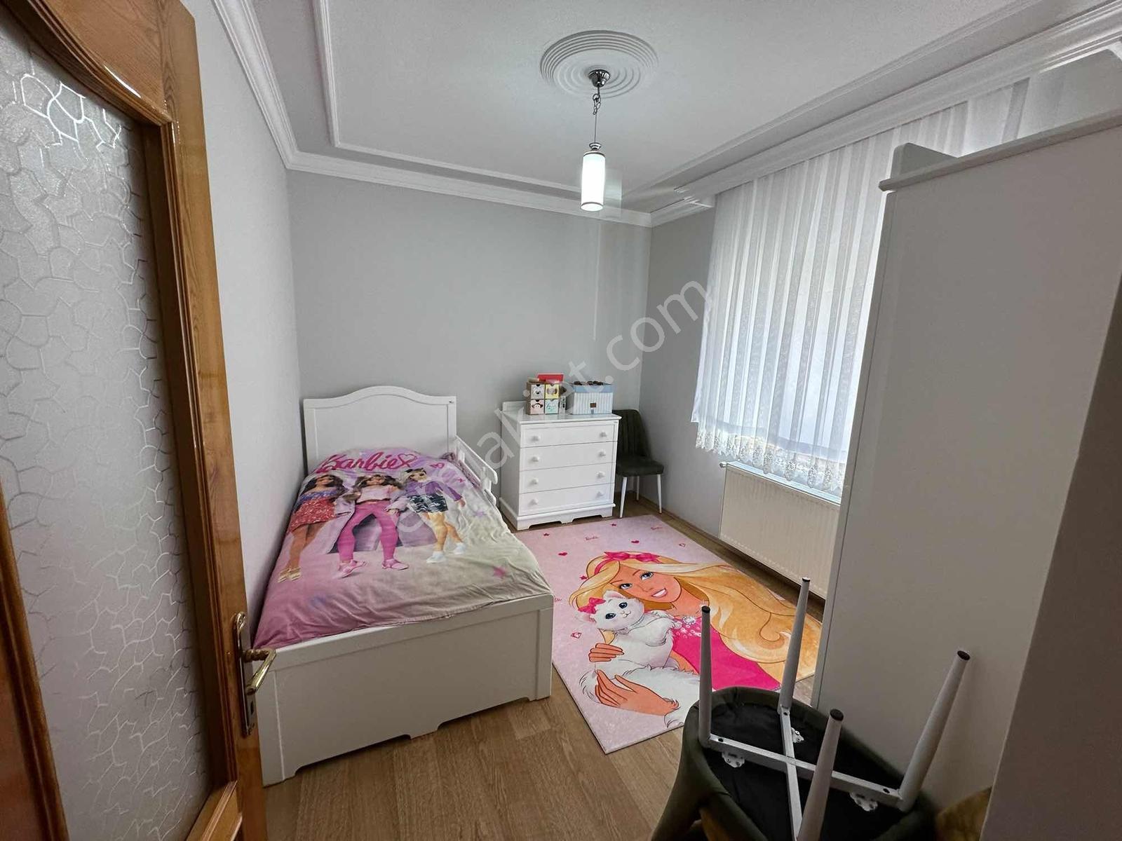 Esentepe Mahallesi'nde Hastane Karşısında 170 M² 3+1 Satılık - Görsel 8