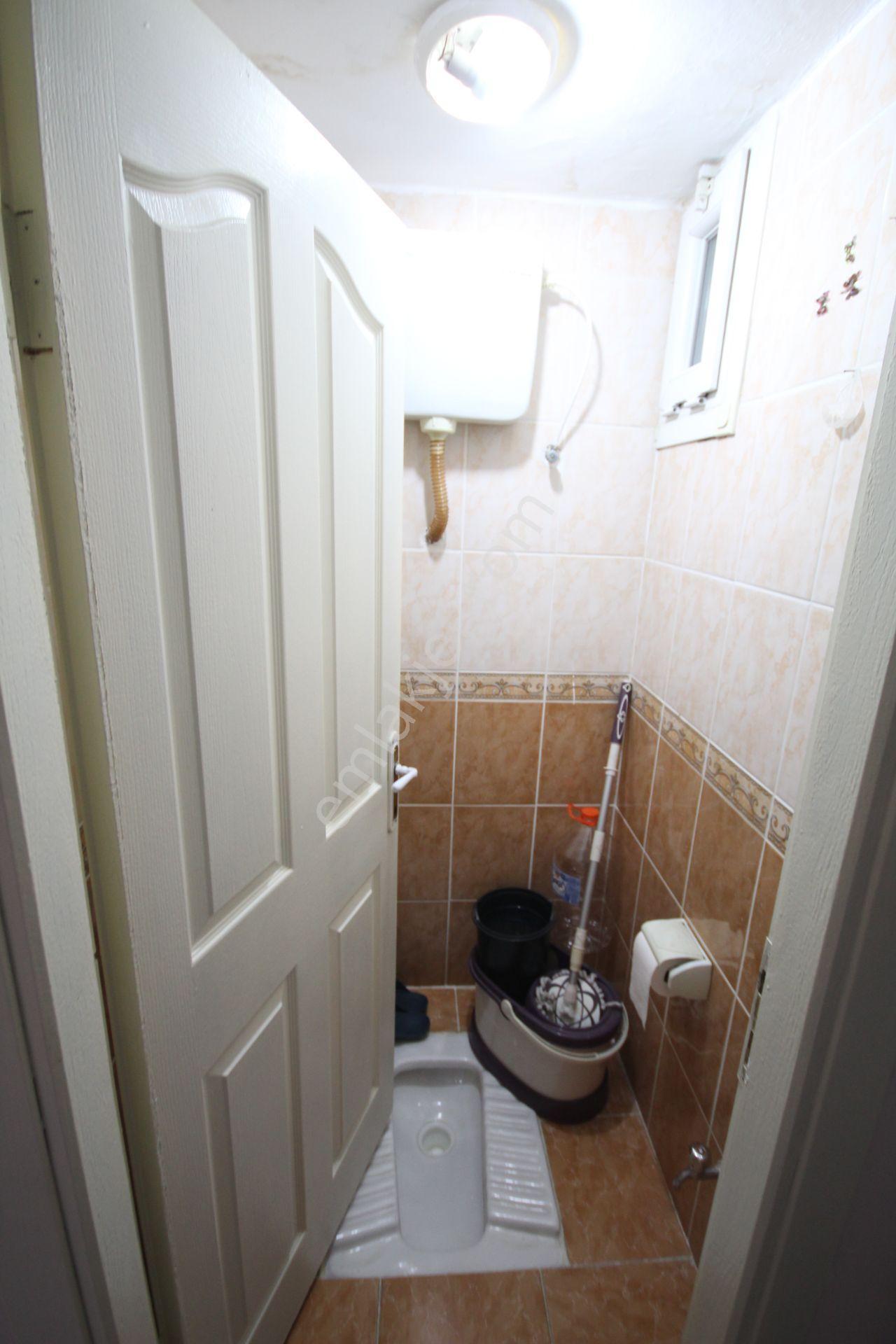 Old City Gayrimenkulden Soğanlı Meydanda 16yıllık 1.kat 130m2 Lx - Görsel 24