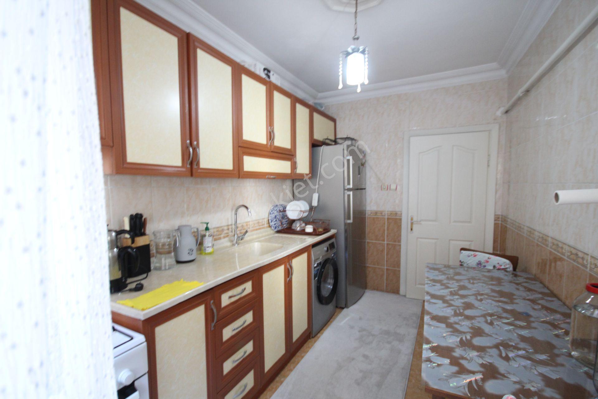 Old City Gayrimenkulden Soğanlı Meydanda 16yıllık 1.kat 130m2 Lx - Görsel 19
