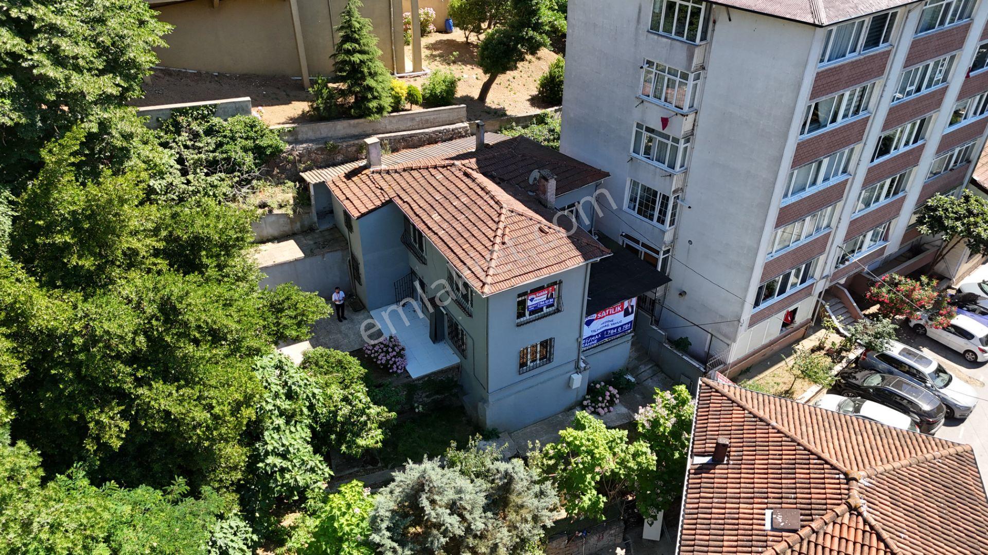 Kanlıca'da Deniz Manzaralı Bahçeli Müstakil Ev - Görsel 4