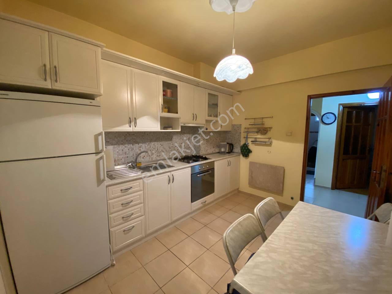 Alanya Merkez'de Denize Çok Yakın 3+1 Full Eşyalı Kiralık Daire - Görsel 9