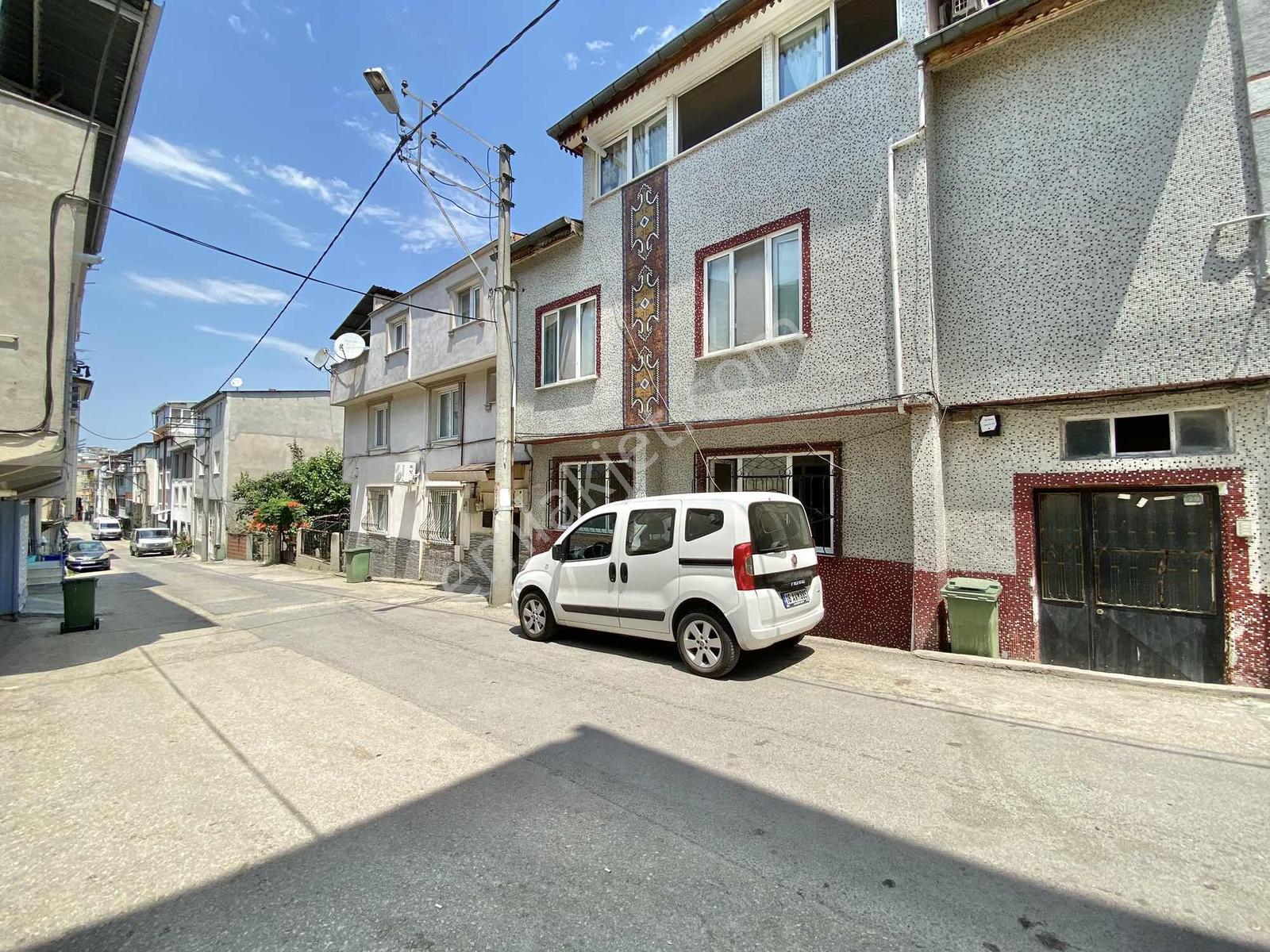 Vb Gayrimenkul Bağlarbaşın'da Kiralık 2+1 Masrafsız Daire - Görsel 2