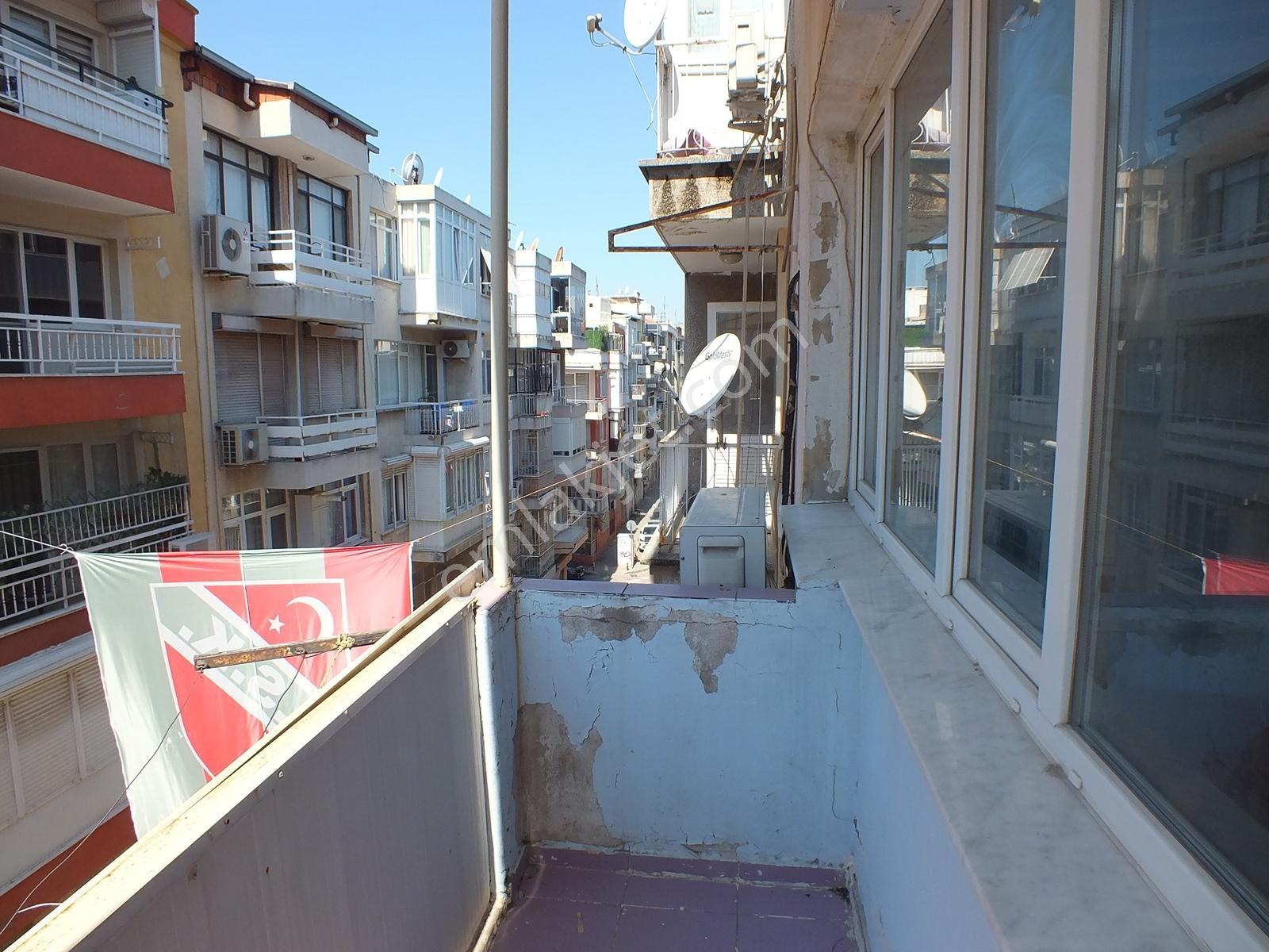 Karşıyaka Alaybey Mh.de 2+1 Köşe Satılık Daire Mkd Emlak - Görsel 22