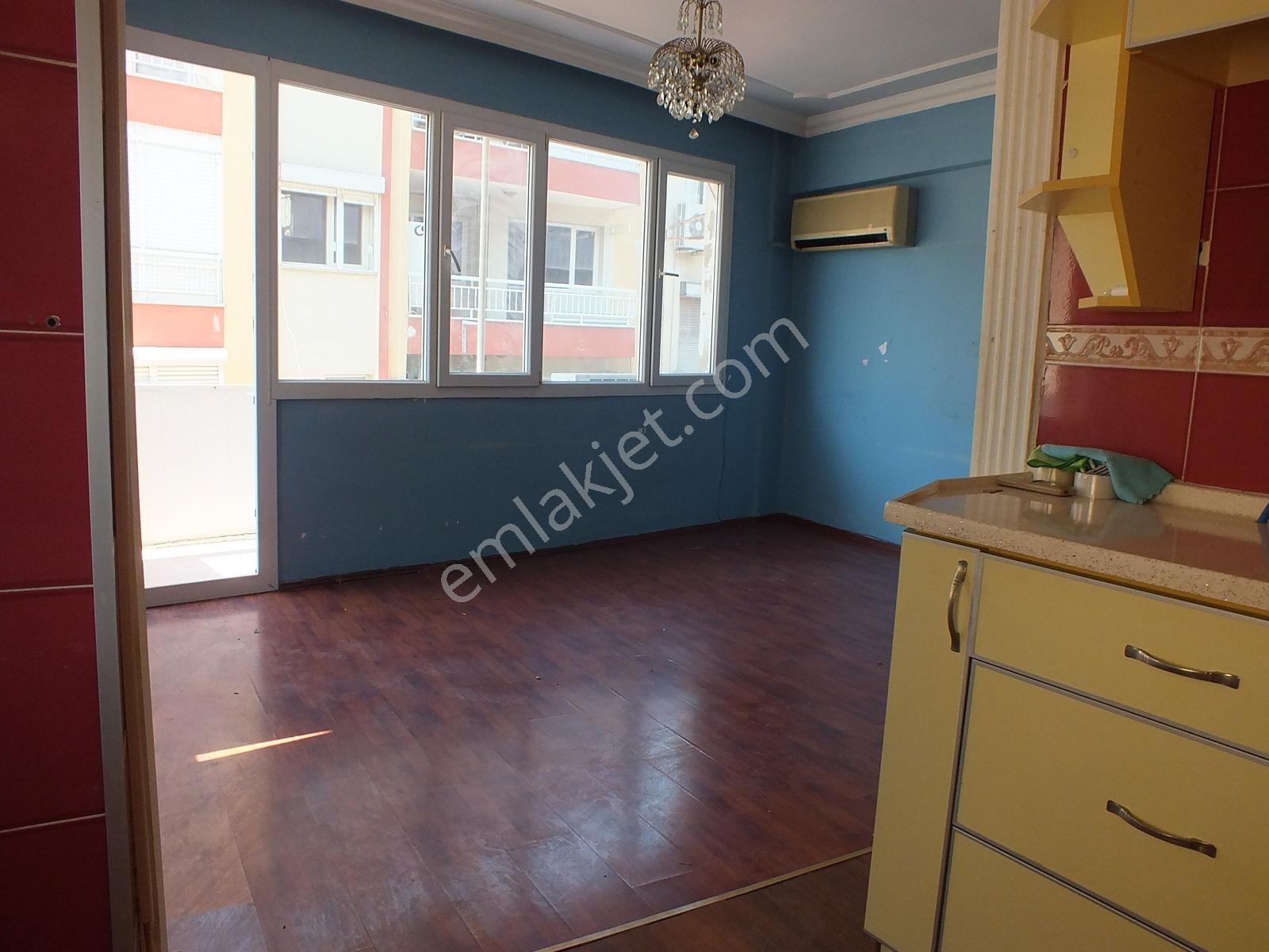 Karşıyaka Alaybey Mh.de 2+1 Köşe Satılık Daire Mkd Emlak - Görsel 20