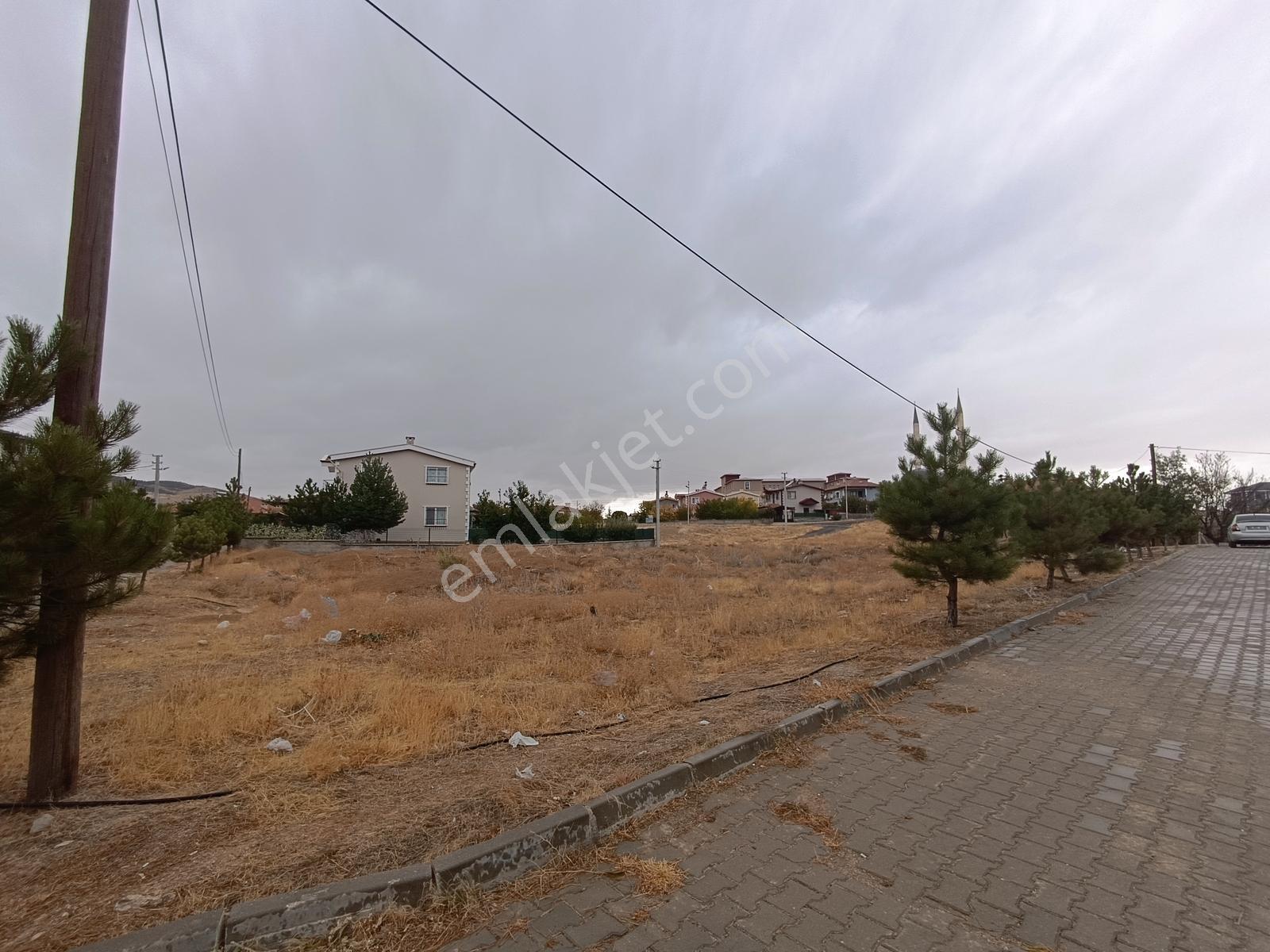 Nigde Ulukışla Cumhuriyet Mah İmarlı 546m2 Satlık Villa Arsaları - Görsel 2
