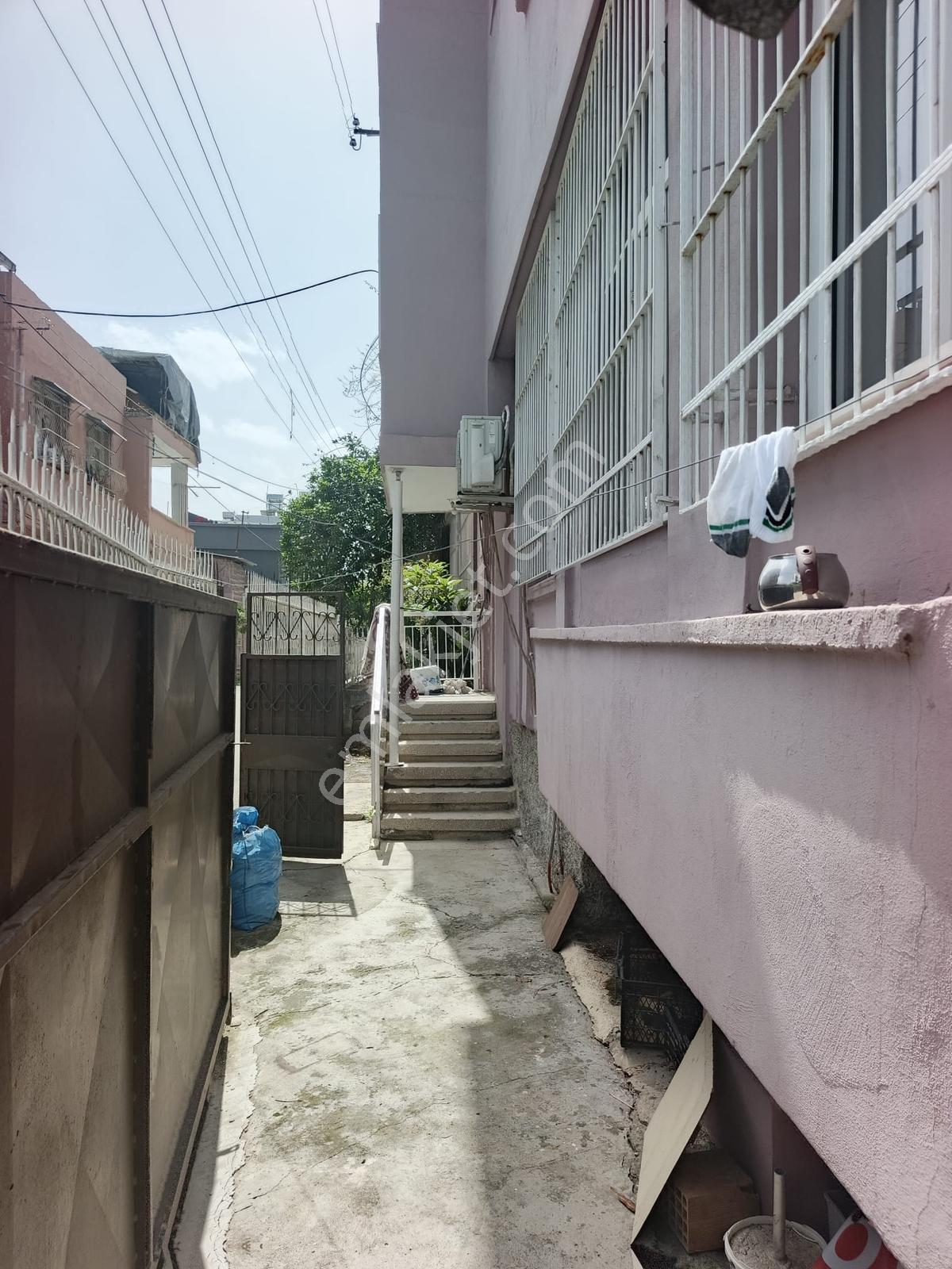 Yeşil Evler Yeşil Büfe Arkasi Müstakil3+1 İki Buçuk Kat Mustakil - Görsel 31