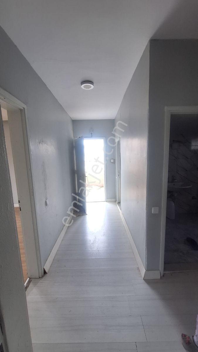Yeşil Evler Petek Pastanesi Karşi Satlık 3. Katlı Mustakil Ev - Görsel 14