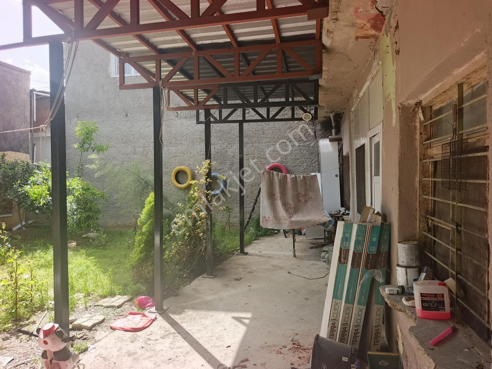 Narlıca 27 Mayıs Caddesi 2. Katlı Ana Yol Üstü 2+1 Bahçeli Ev - Görsel 11