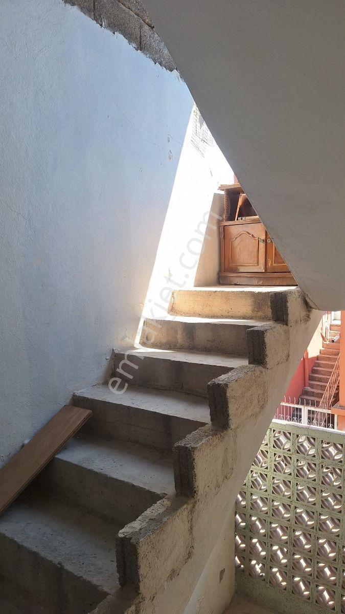 Yeşil Evler Ana Yola Yakın 2 Katli Müstakil 2+1 Satlık Ev - Görsel 9