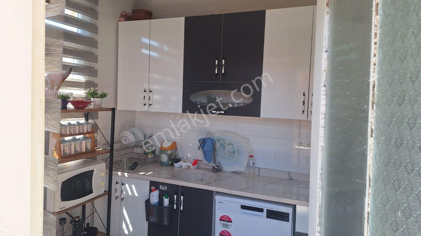 Yeşil Evler Ana Yola Yakın 2 Katli Müstakil 2+1 Satlık Ev - Görsel 14
