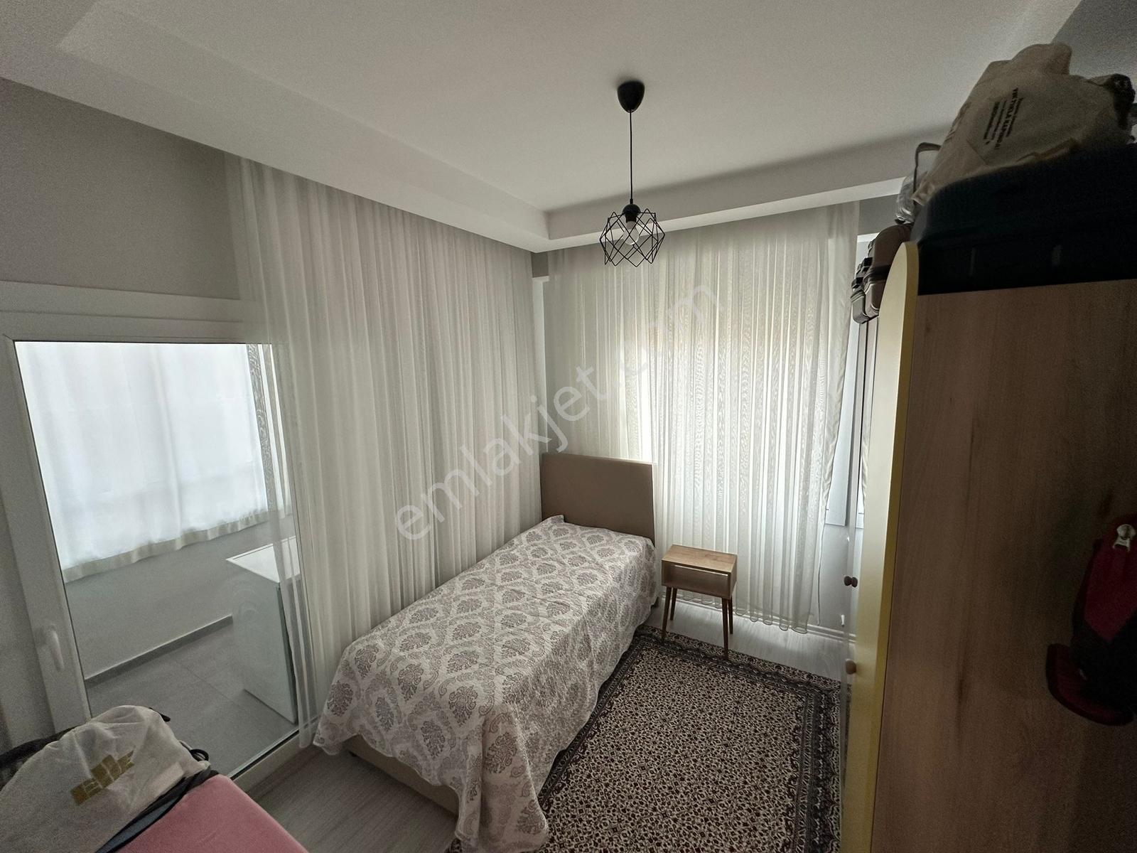 İncielikte Az Katlı Yeni Binada Nizamiye Karşısı İskanlı 4 Katlı - Görsel 8