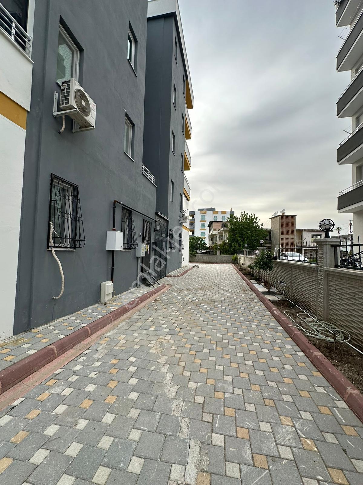 İncielikte Az Katlı Yeni Binada Nizamiye Karşısı İskanlı 4 Katlı - Görsel 14