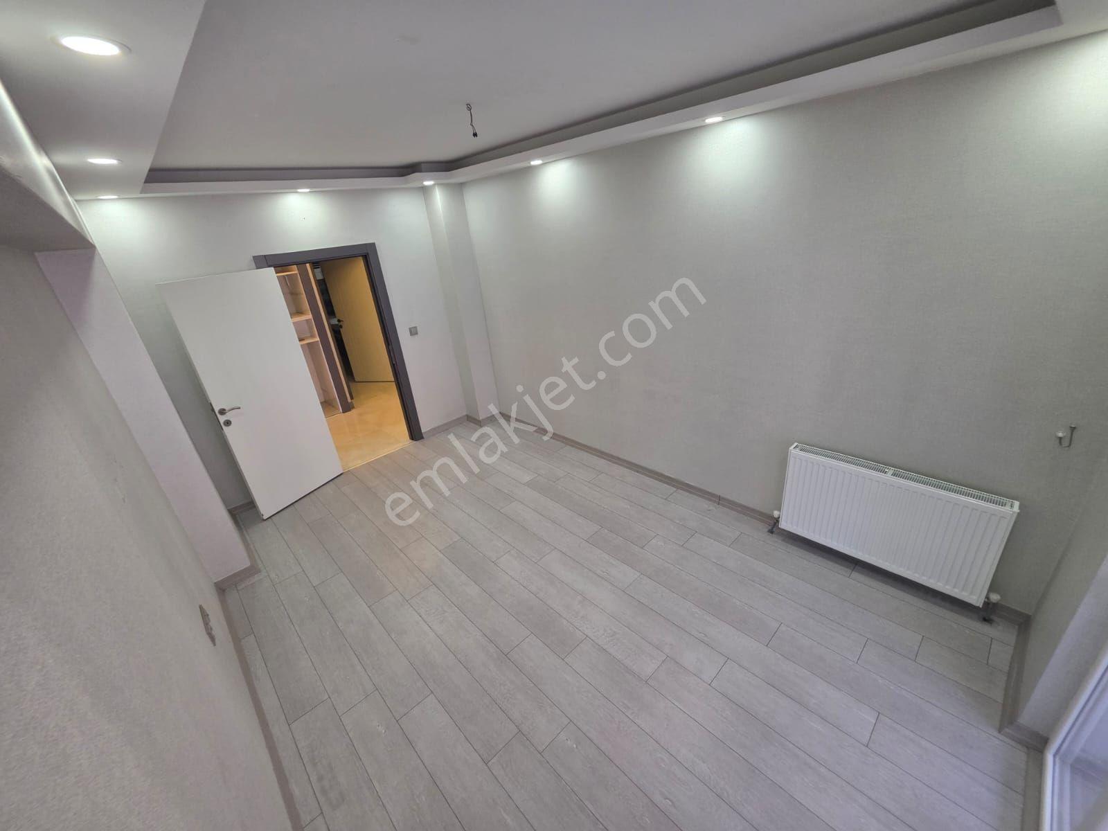 Çambaşı Caddesinde 3+1 Full Yapılı Satılık Daire | Masrafsız Ve Merkezi Konumda - Görsel 21