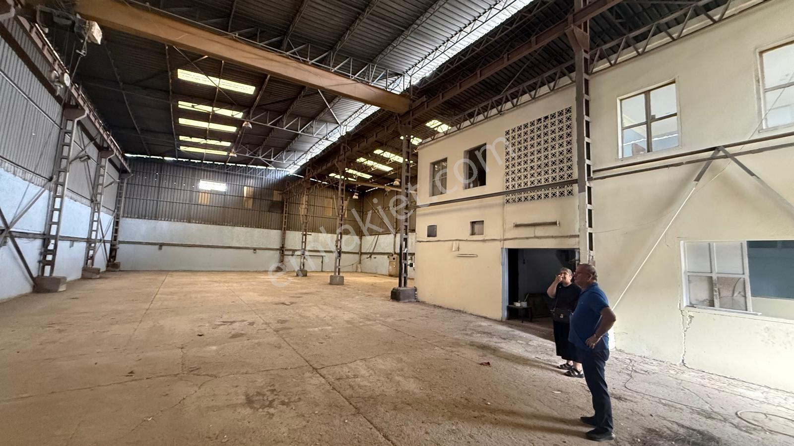 Zorlu Gayrimenkul'den Demirciler Sitesin'de 650m2 Satılık Depo - Görsel 8