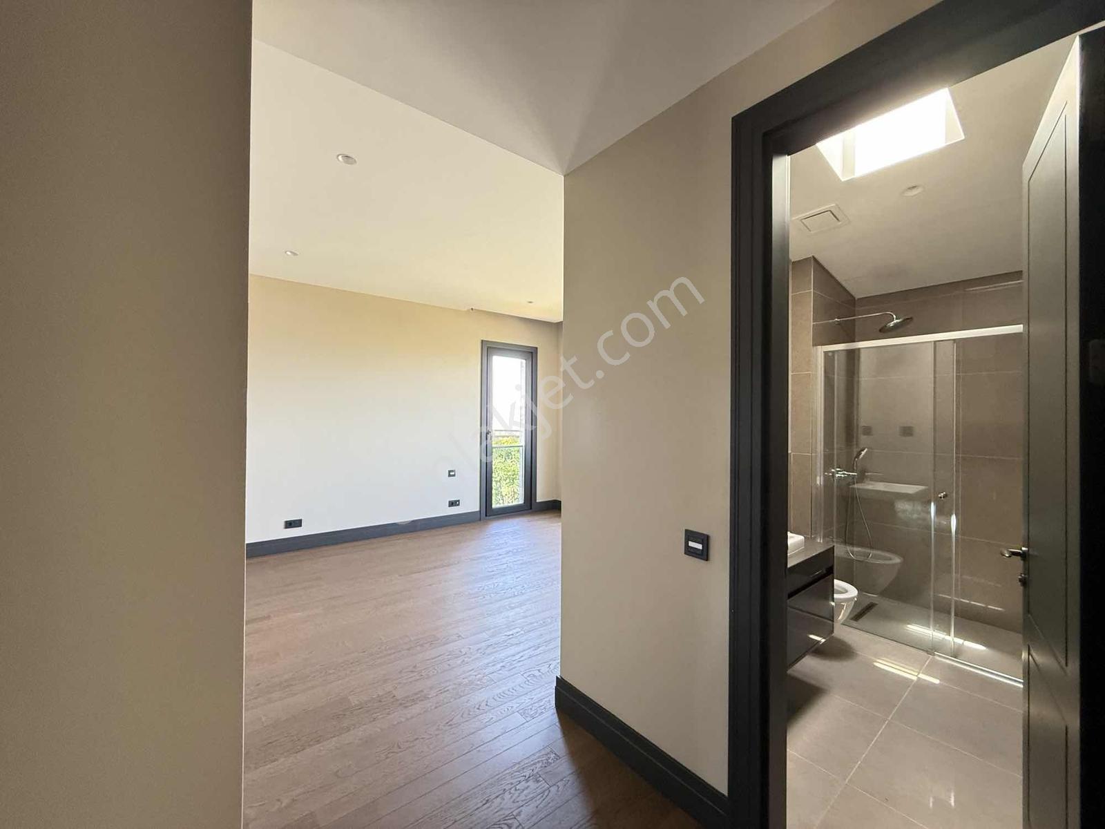 Mesa Yeşilyaka Su Deniz Model Satılık 5+1 Villa - Görsel 27