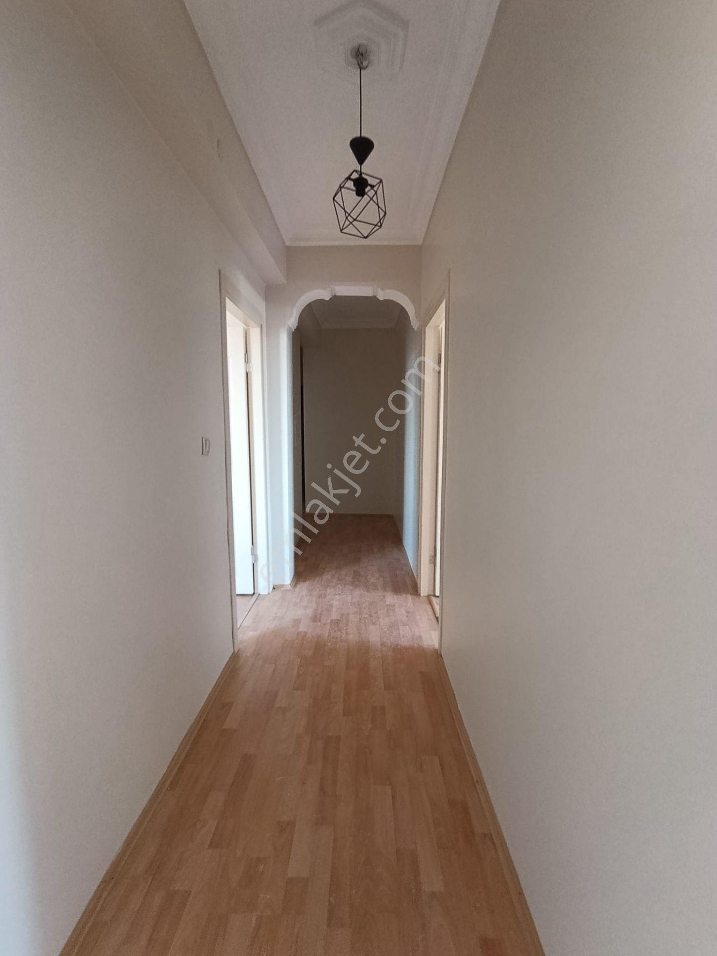Sütlüce De Cadde Üstünde 2+1 Kiralık Daire - Görsel 19