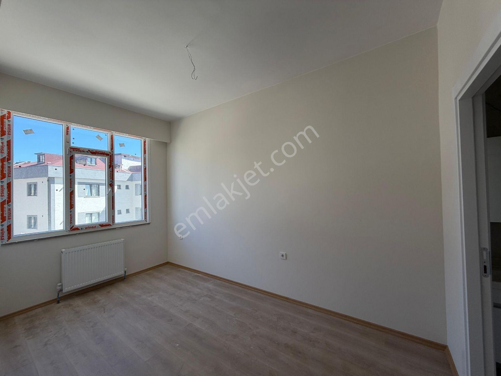 Sancaktepe Yenidoğan Enn Garden Sitesinde Satılık 2+1 Daire - Görsel 8