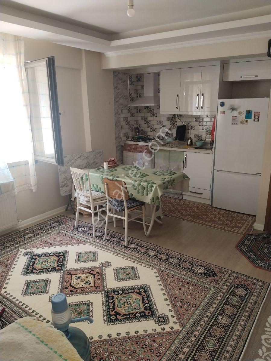 Buca Şirinkapı Mah.'nde Doğalgazlı, Balkonlu, Geniş 2+1 Kiralık - Görsel 10