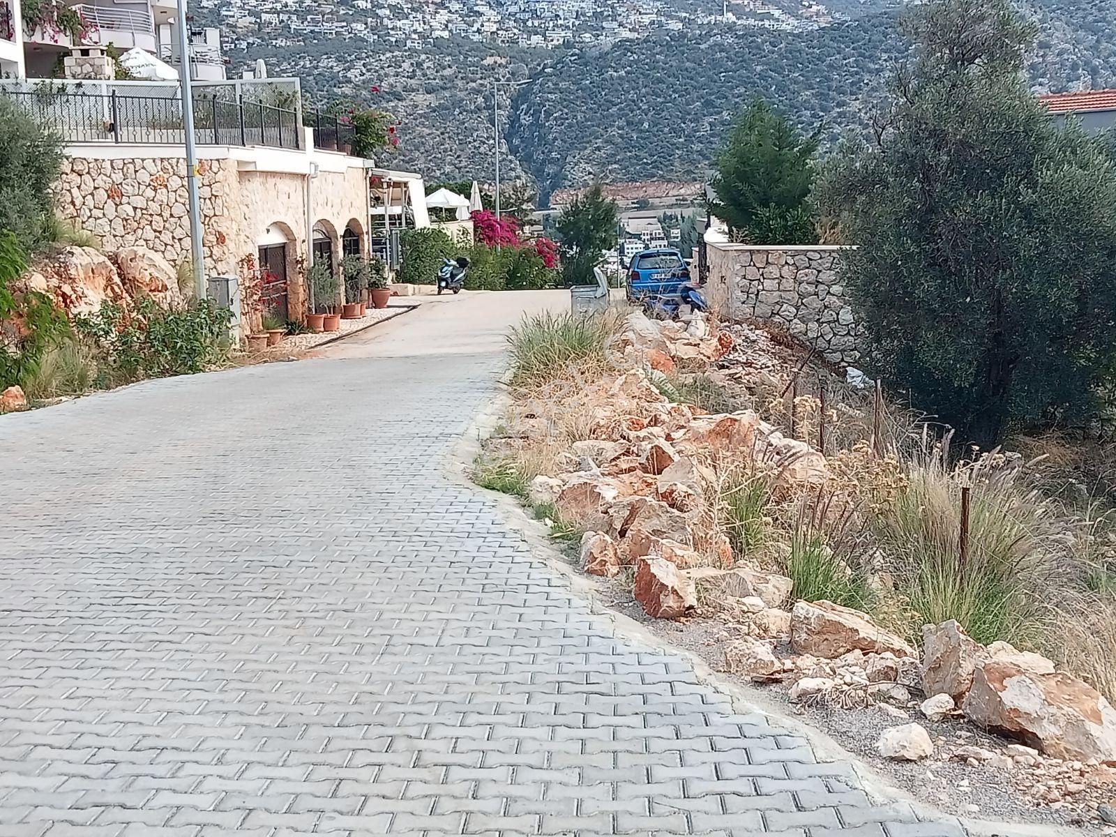 Falcon Dan Kalkan Da 1000m² Fırsat Arsa - Görsel 22