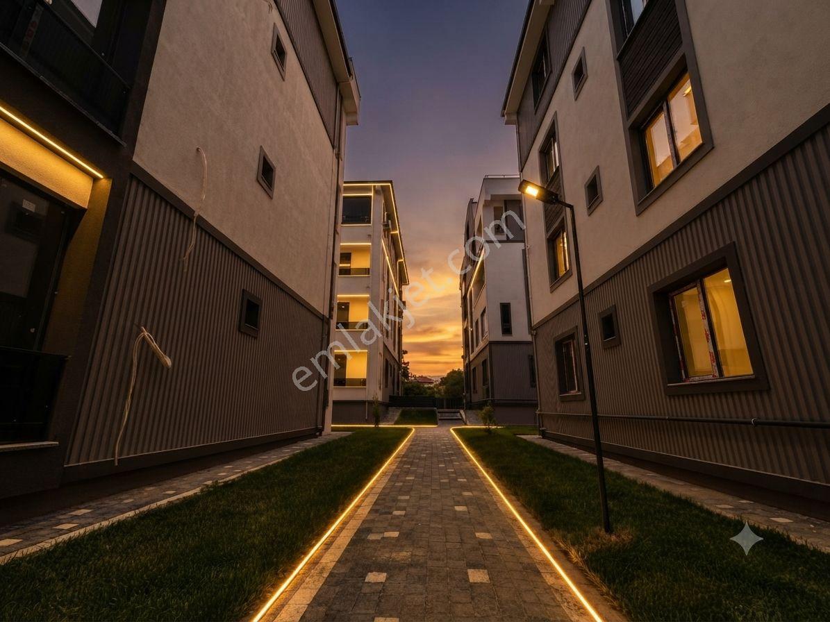 Aktif'ten Kadıköy'de Satılık Yerden Isıtmalı Harika Fırsat 1+1 Daire - Görsel 6