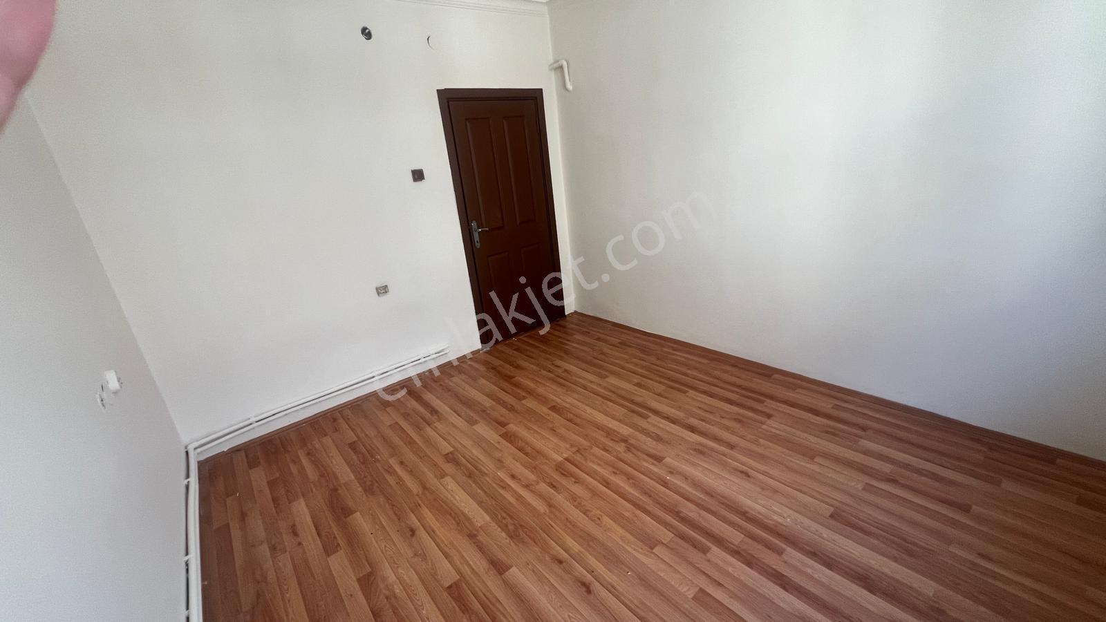 Keçiören Tepebaşı Mah. Cadde Üzeri Yapılı Katta 3+1 Kiralık - Görsel 5
