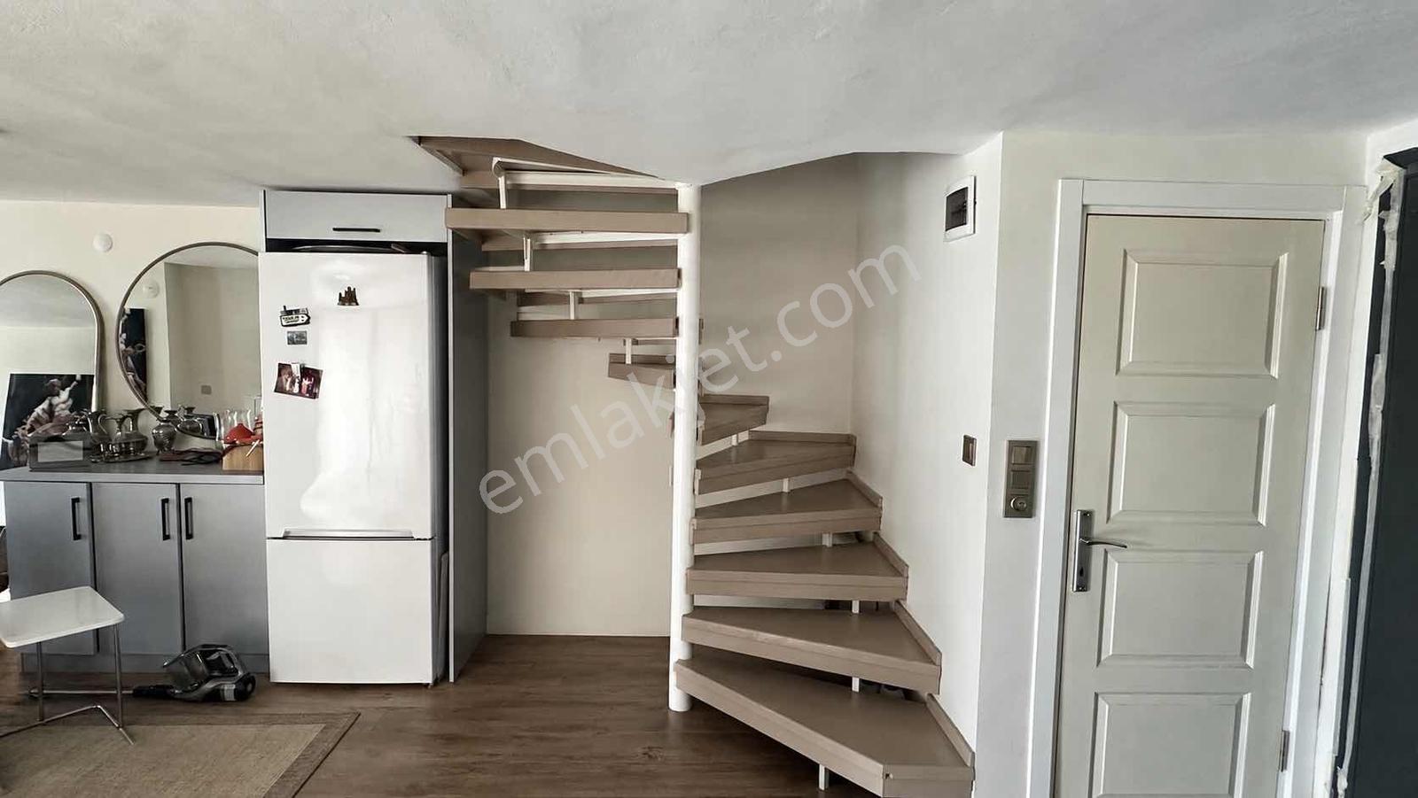 Marmaraereğlisi Merkezinde Kiralık Yalı Havuzlu Site İçerisinde - Görsel 13