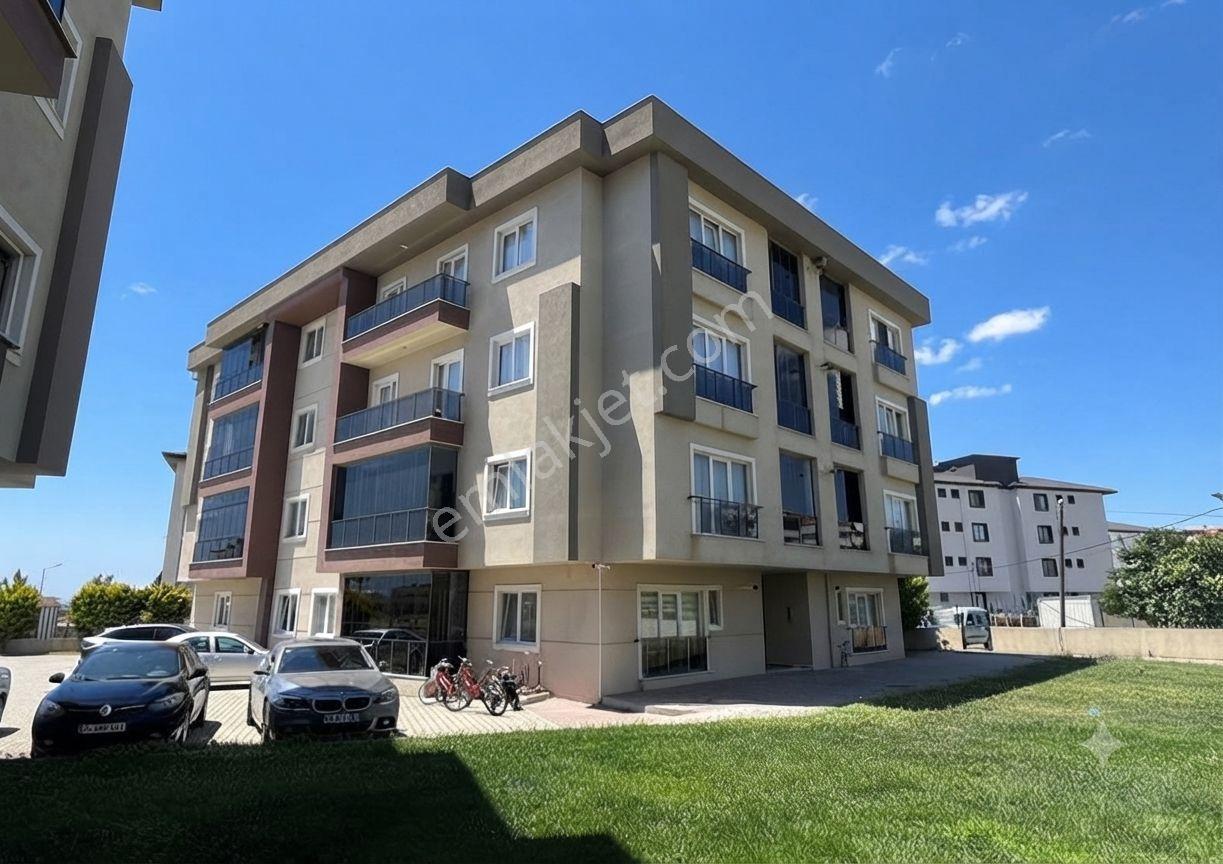 Silivri Selimpaşa Da 2+1 85 M2 Site İçi Otoparklı Ebeveyn Banyolu Fırsat Daire