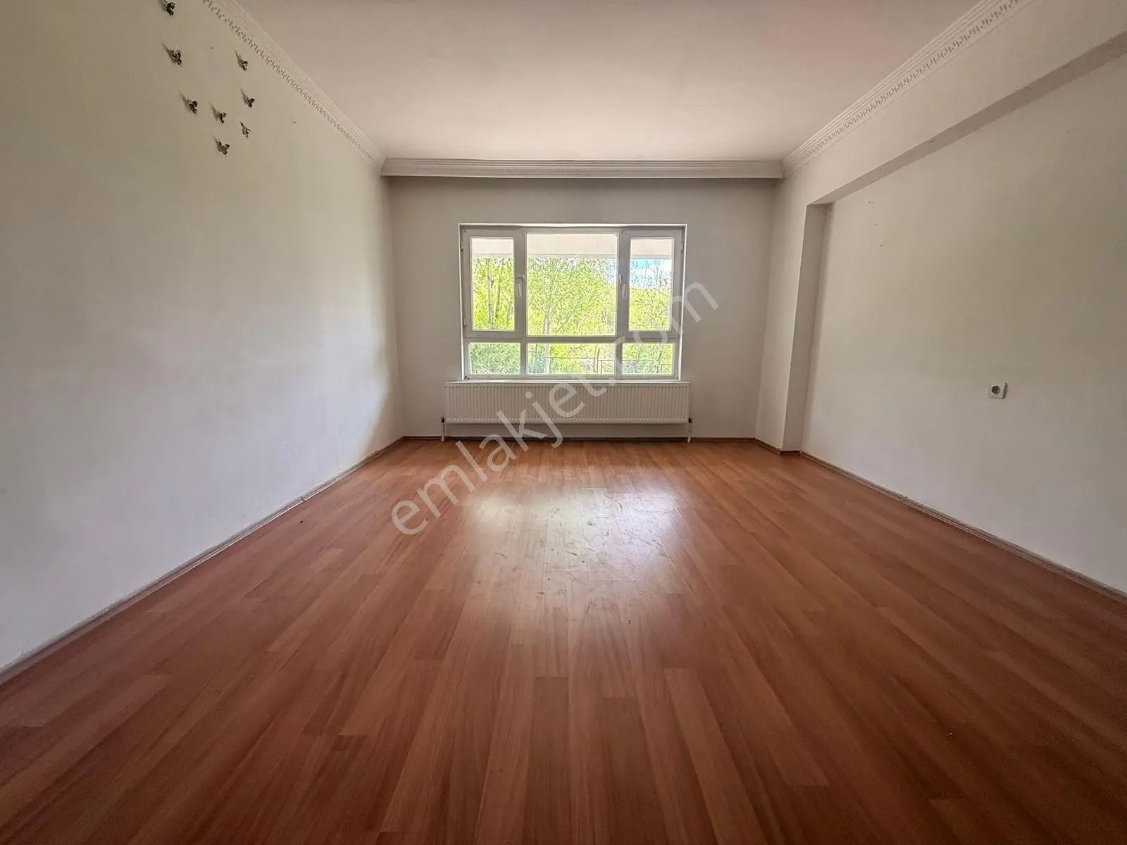 Mammak Bostancık Mah Çatak Cadde Üzerinde 3+1 Kulanışlı Daire