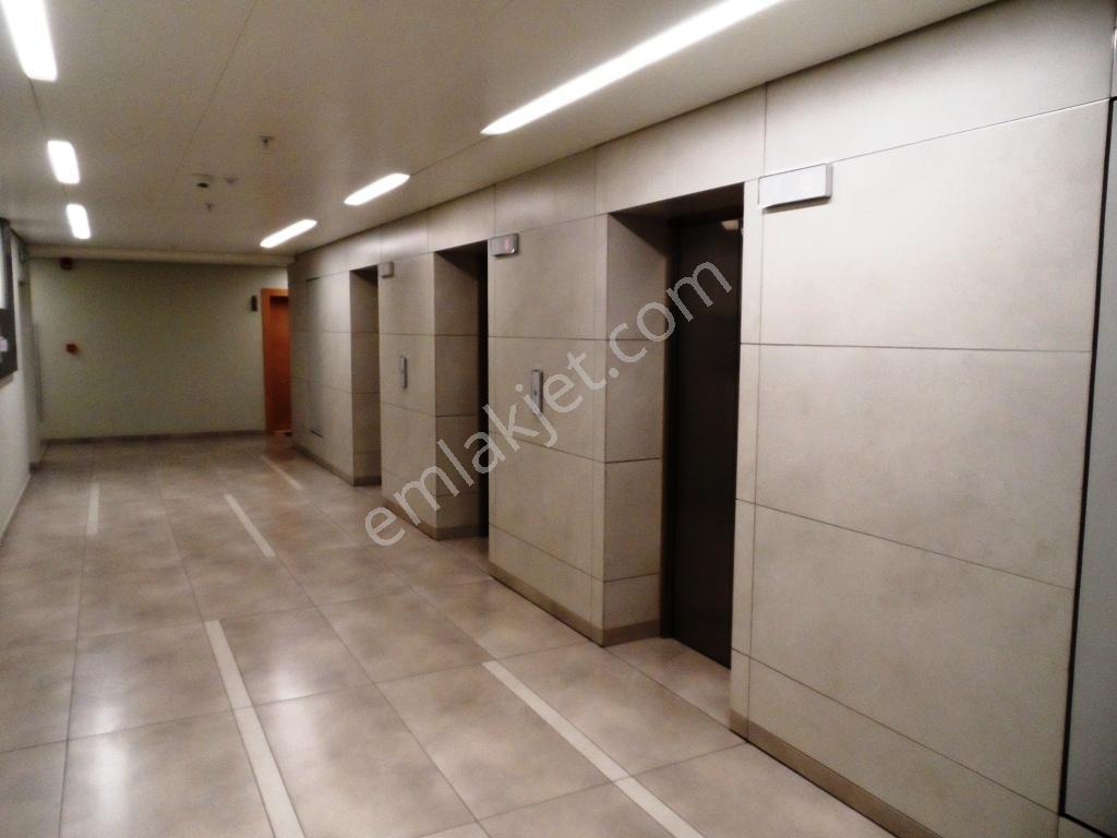 Nish İstanbul 1+1 82 M2 Kiralık Ofis - Görsel 16