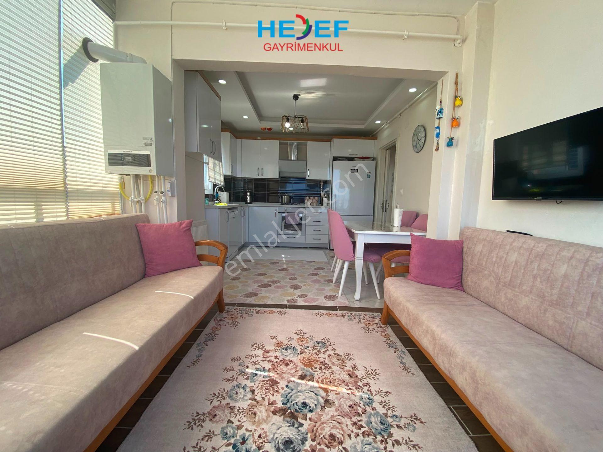 Hedef'ten Akdeniz Mah'de Cepheleri Açık Masrafsız Havuzlu 3+1 - Görsel 4