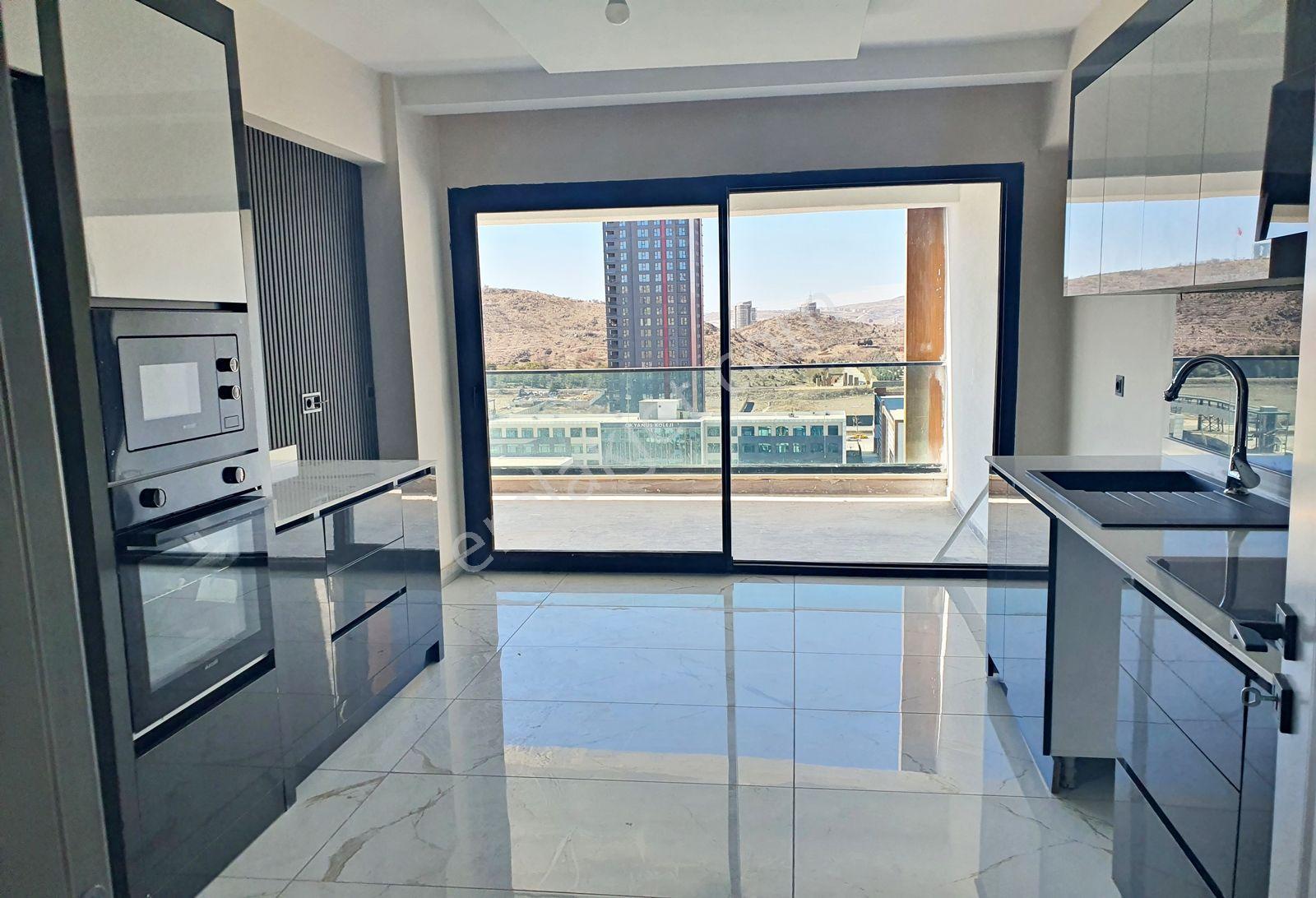 Ovacıkta 4+1 Luks Kiralık Daire - Görsel 4