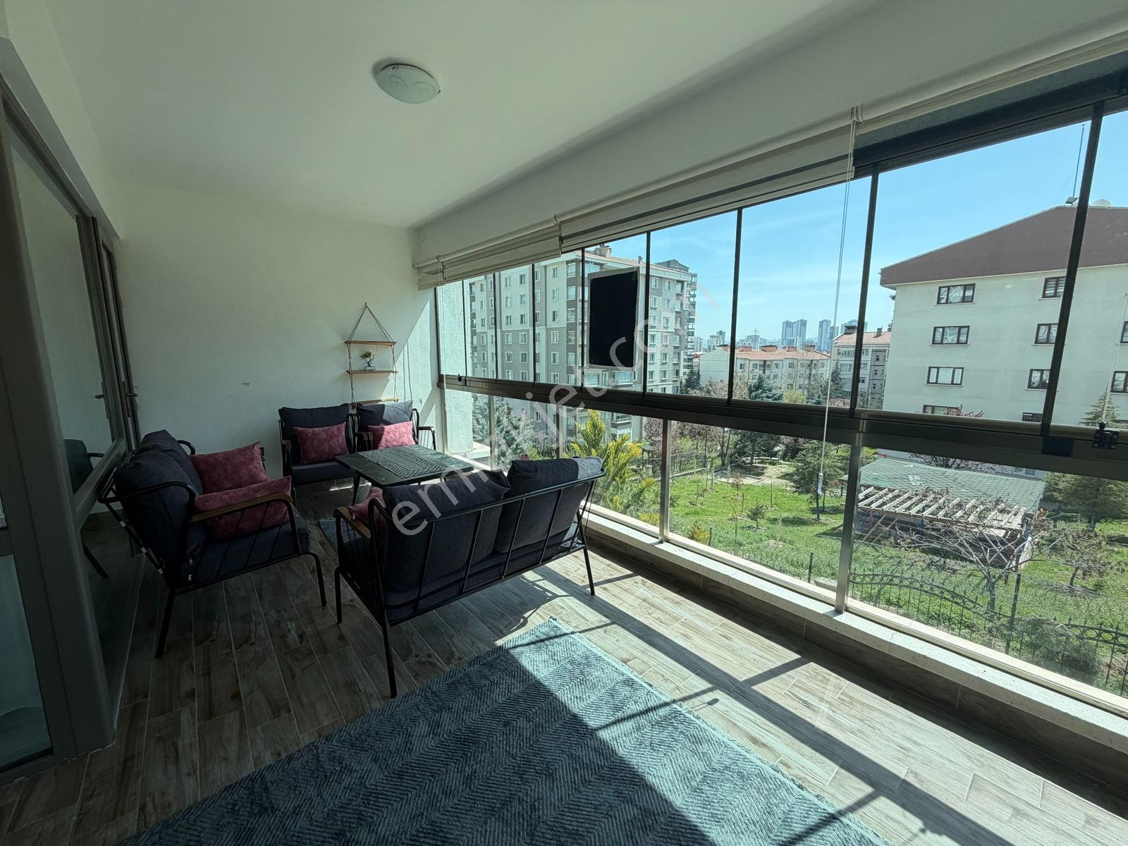 Park Panorama'da Geniş Balkonlu Manzaralı 4+1 Site Dairesi - Görsel 28