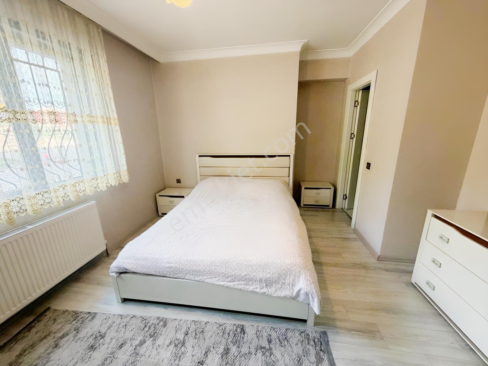 Park Panorama'da Geniş Balkonlu Manzaralı 4+1 Site Dairesi - Görsel 24