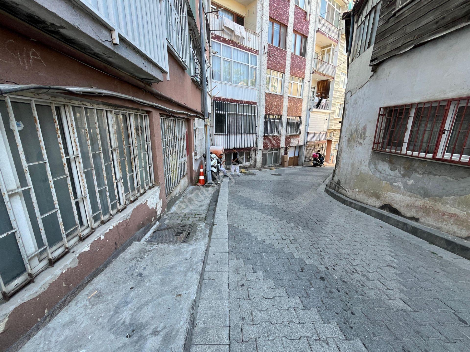 Üsküdar Mimar Sinanda Marmaraya İskeleye 10-15 Dk 2+1 - Görsel 7