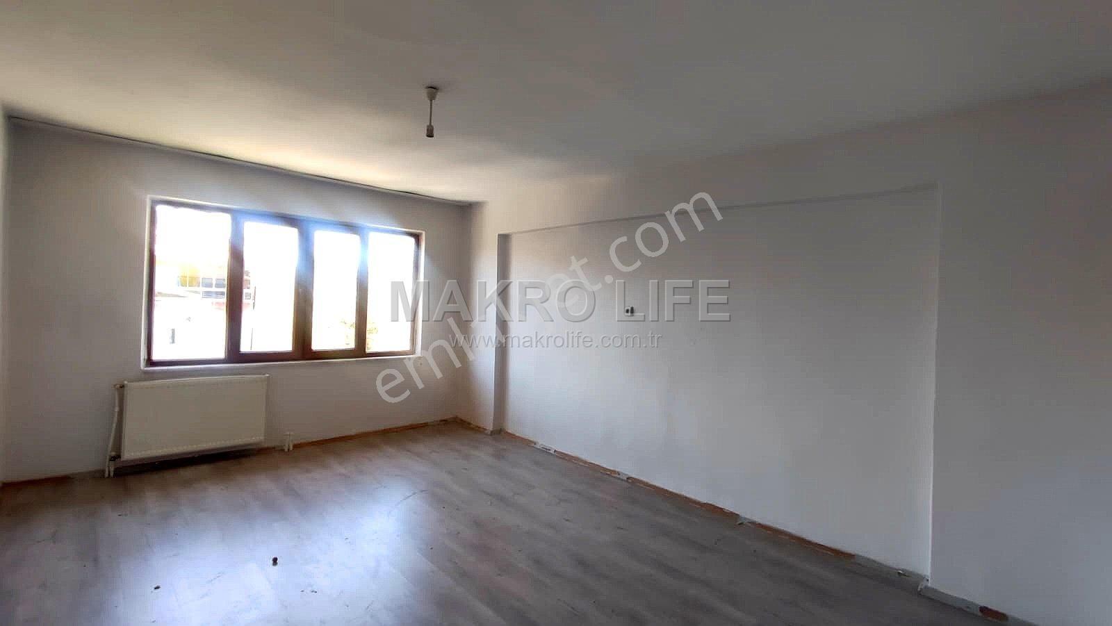 Yetişen Alır Emek Cadesinde Satılık 2+1 Daire - Görsel 7