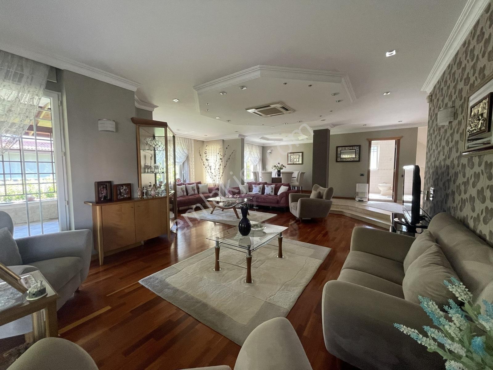 İdenova'dan Çağrışan'da Havuzlu Güvenlikli 5+2 Satılık Villa - Görsel 10