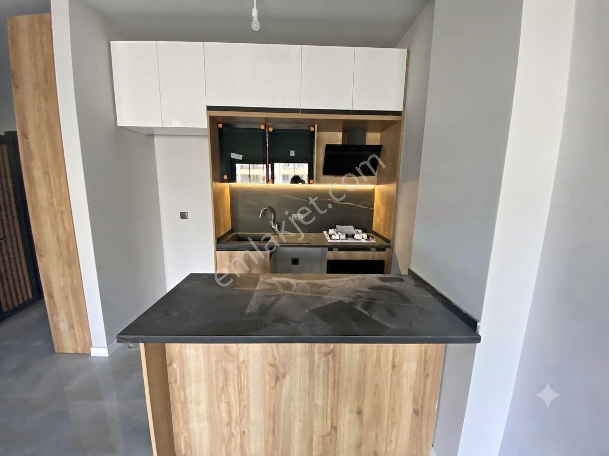 Aktif'ten Akçay'da Satılık Bahçe Keyfi Sunan Modern 1+1 Geniş Daire - Görsel 19