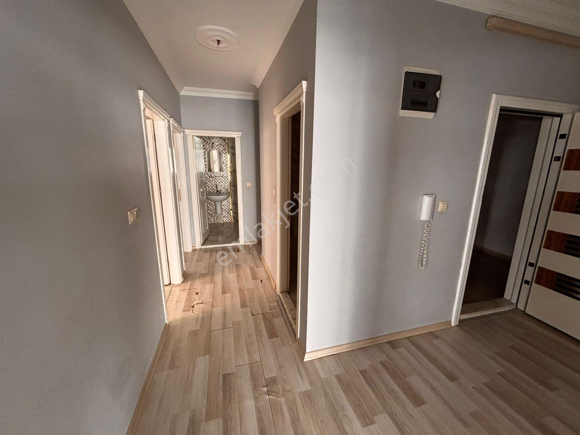 Deha Emlaktan Kiralık 2+1 Daire Yaylacıkta - Görsel 18