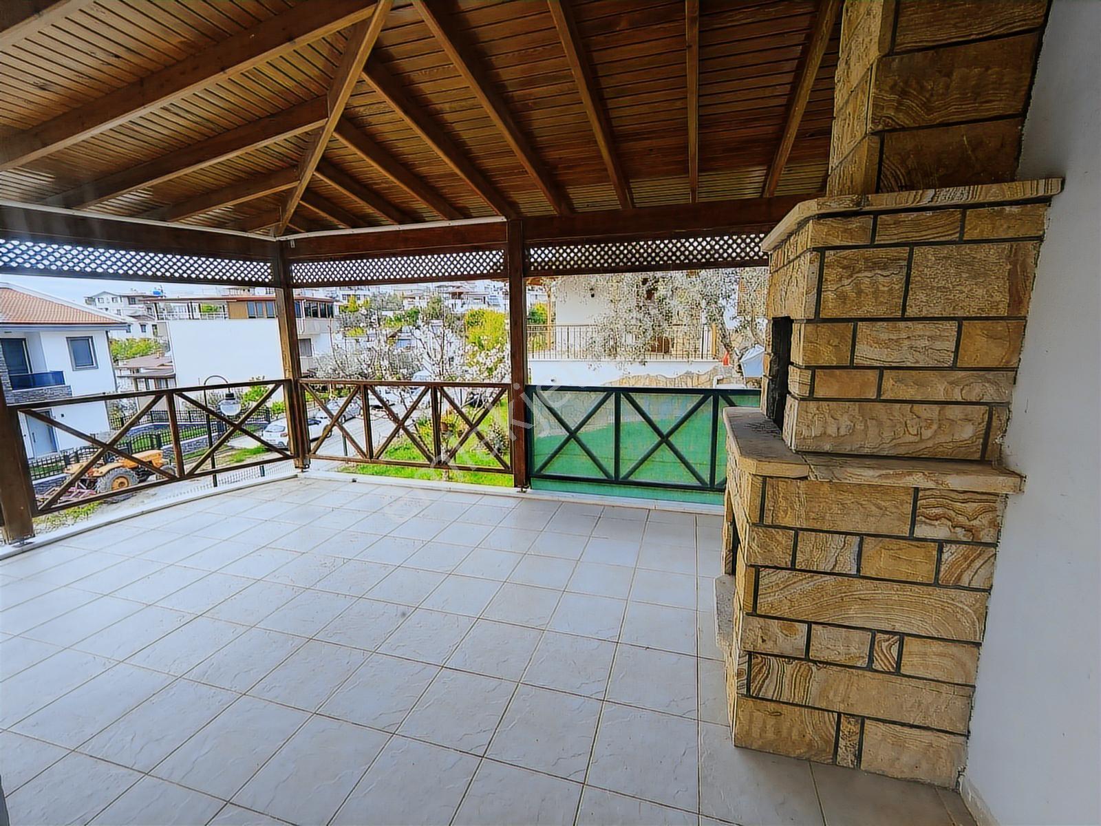 Rw Nefes' Ten Pelitköy Sahilinde Kiralık Villa - Görsel 32