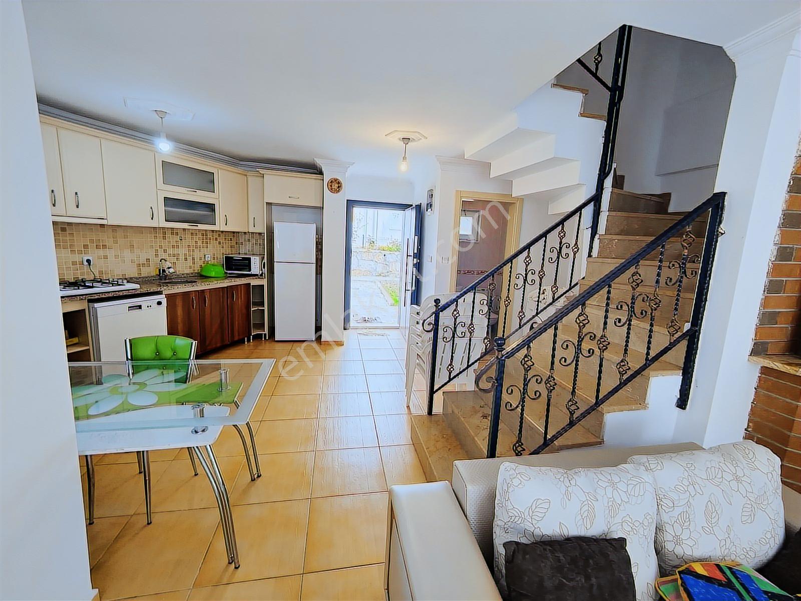 Rw Nefes' Ten Pelitköy Sahilinde Kiralık Villa - Görsel 23