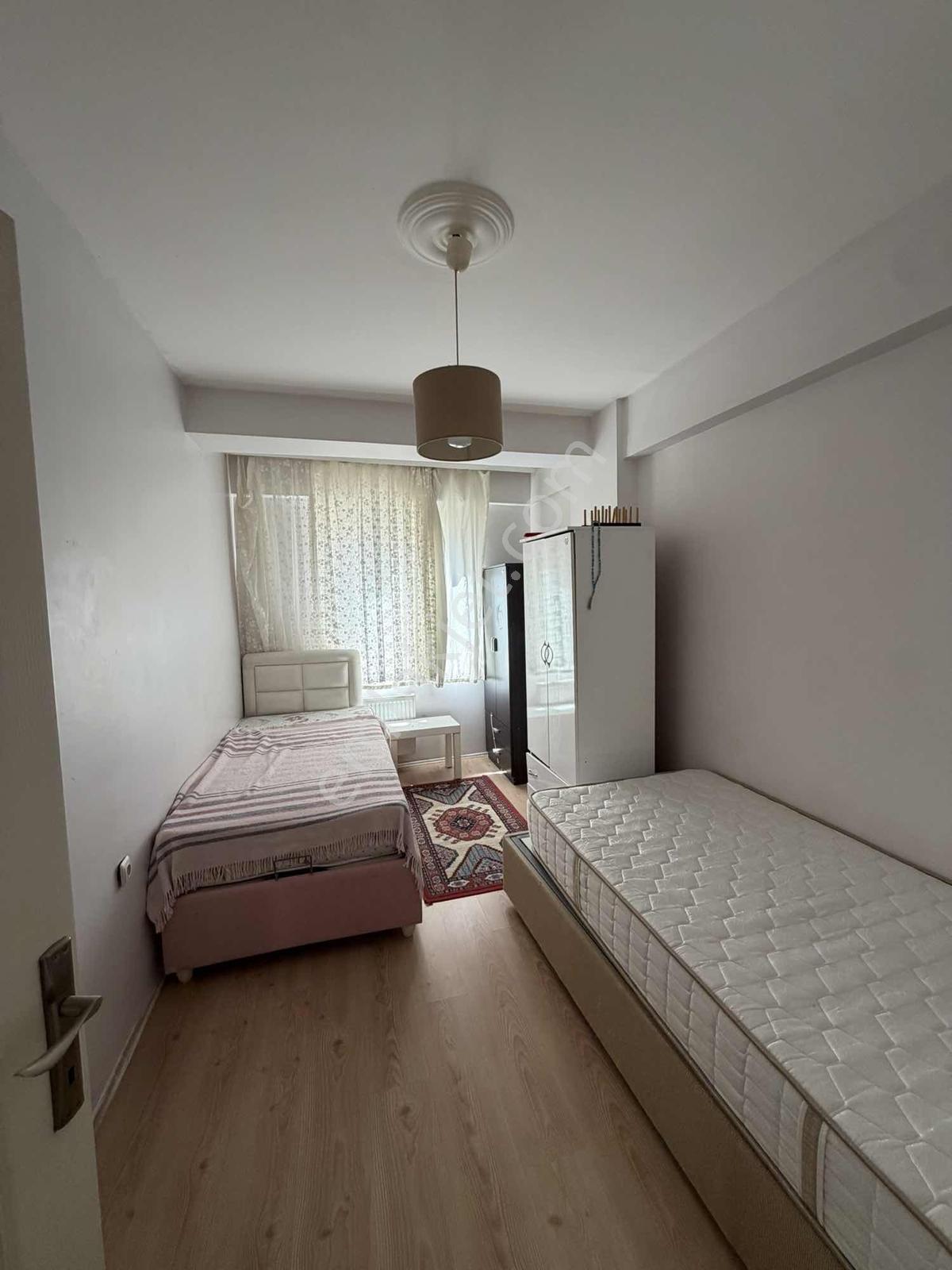 Akademi'den Espark Yakını Eşyalı Çift Cephe Kiralık 1+1 - Görsel 9
