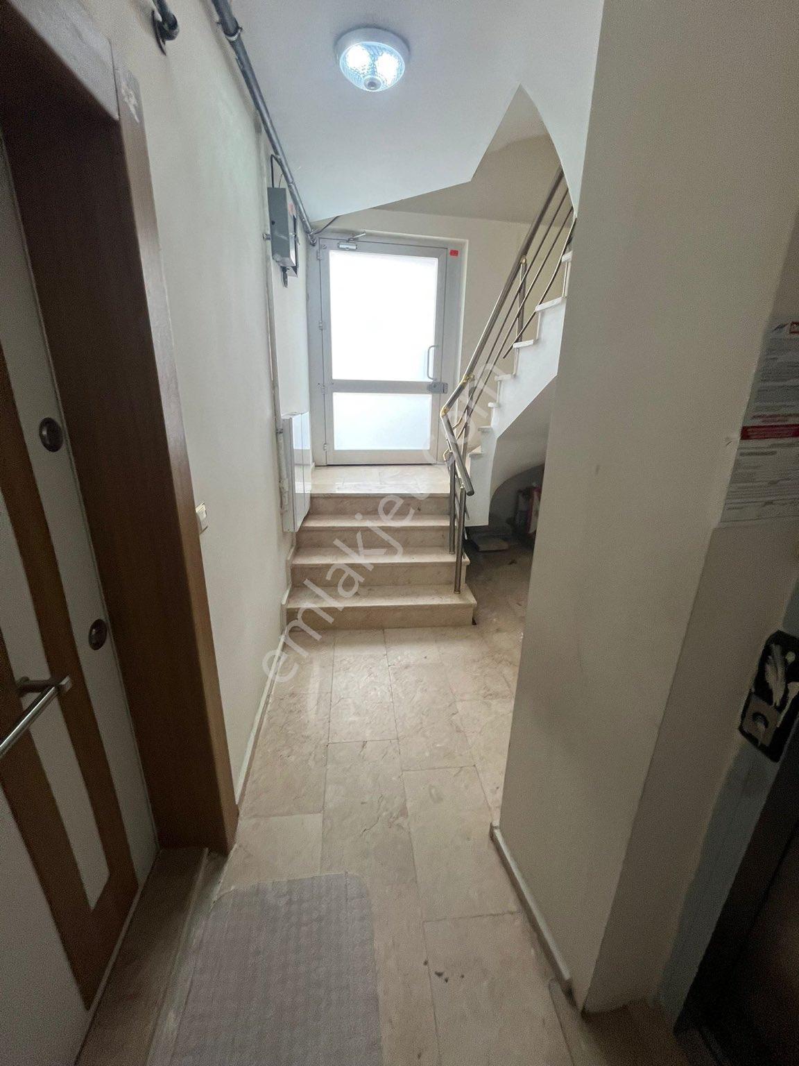 İsmetpaşa Mah’de 2+1 Full Eşyalı Giriş Kat - Görsel 2