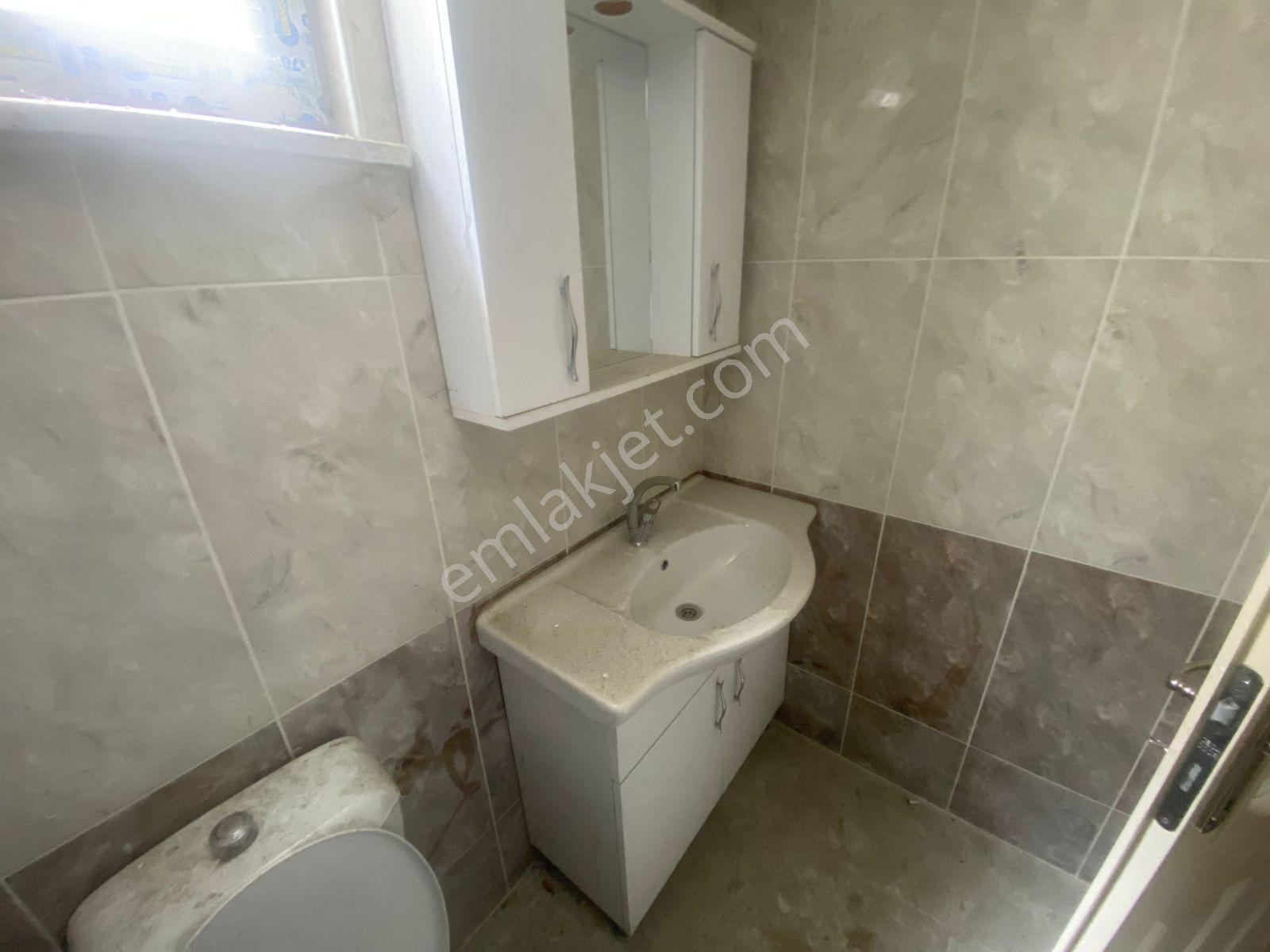 Hanönü Merkez'de 2+1 95 M2 Yüksek Giriş Sıfır İskanlı Boş Daire - Görsel 4