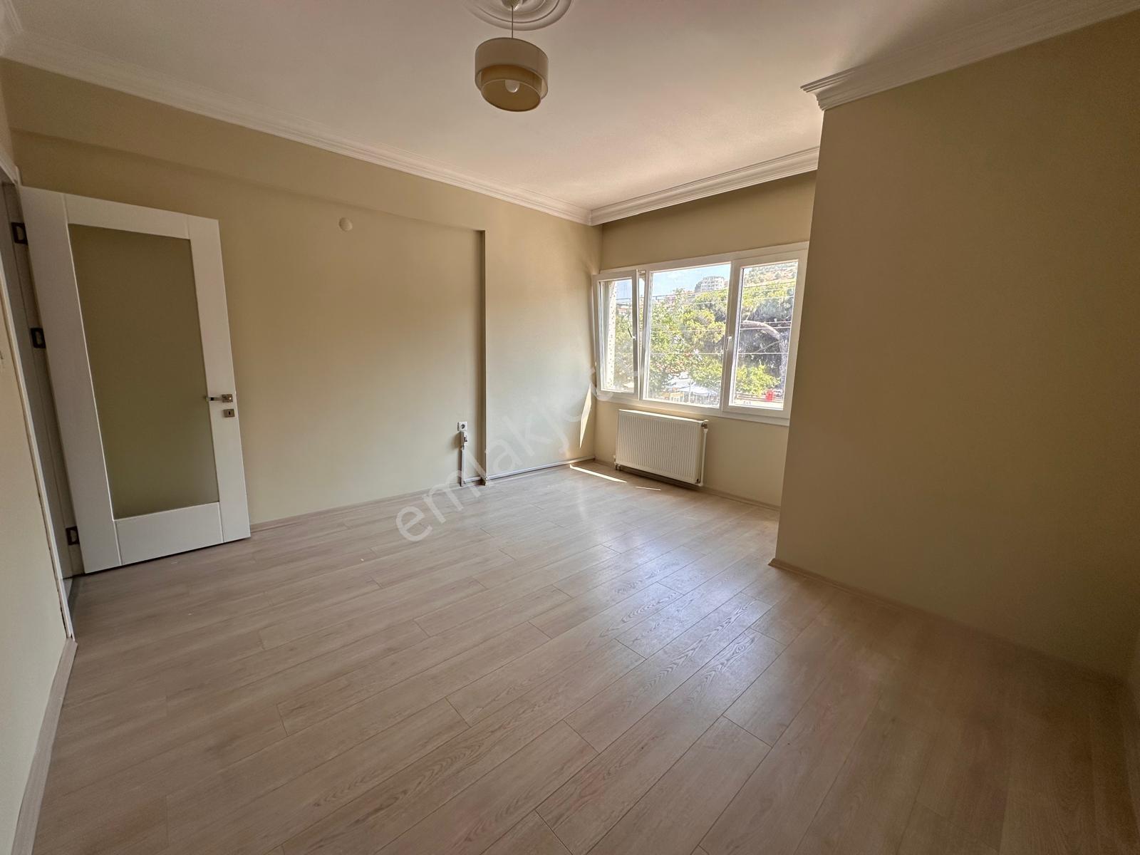 Foça Bağarası Hacıveli Mah. Cadde Üzeri 3+1 Kiralık Daire - Görsel 28