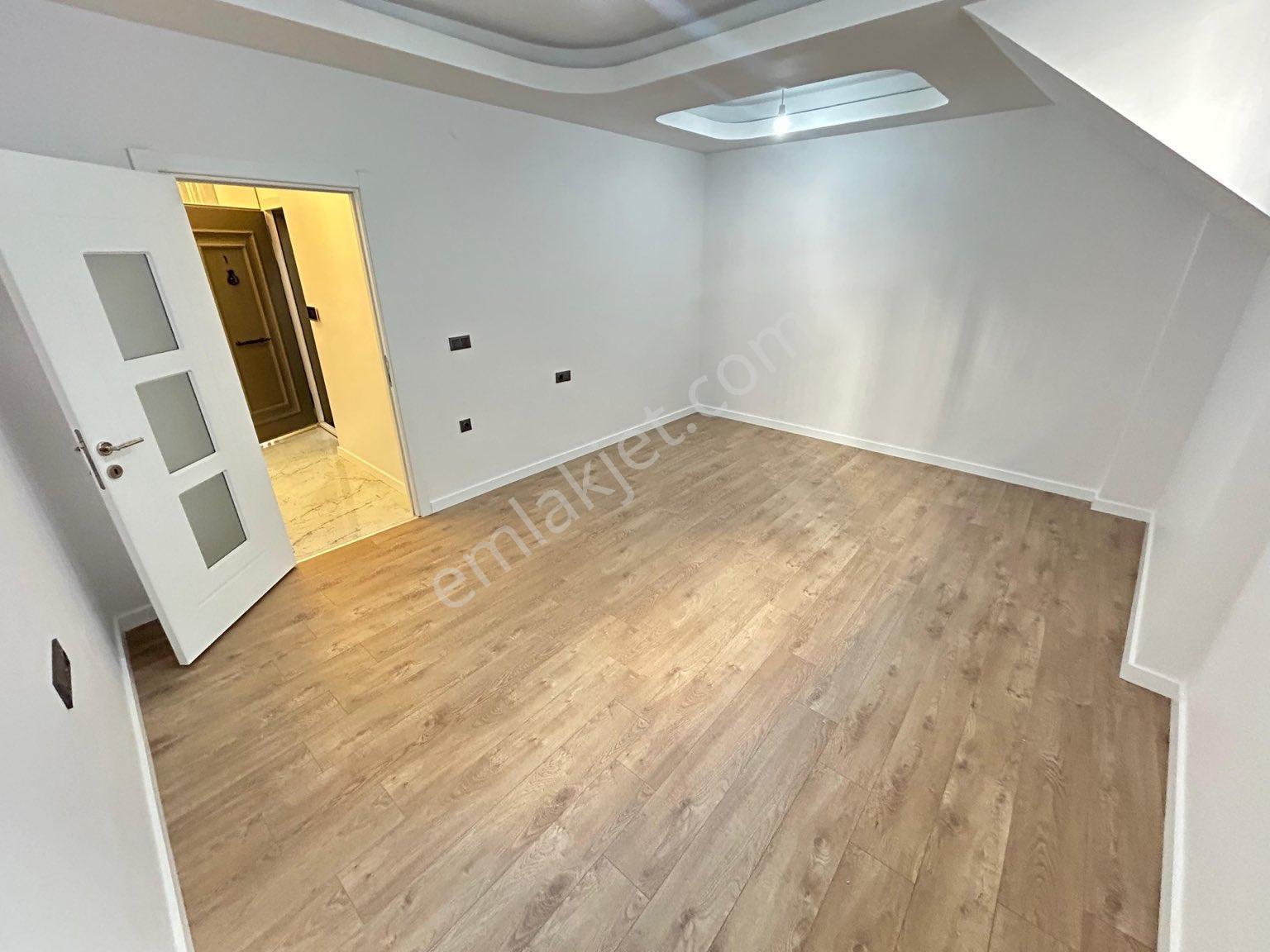 Brn Çelik İnşaat'tan Forum İstanbul Yanı Lüx Bahçekatı 100m2 2+1 - Görsel 30