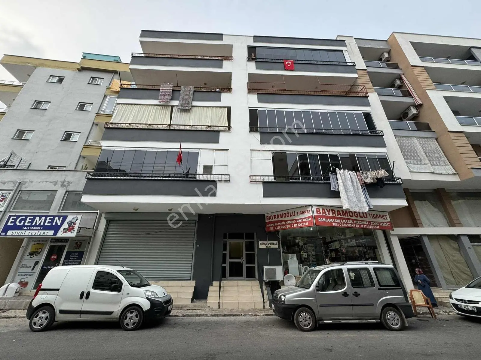 Erdemli Merkezde Ara Kat Bağımsız Mutfak 2+1 Daire - Görsel 2