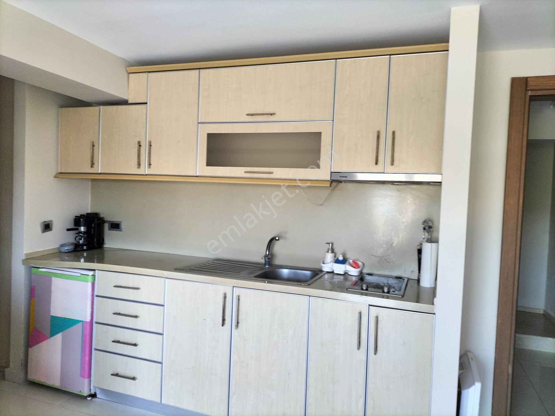 Ayayorgi'de Satılık Deniz Manzaralı Müstakil Havuzlu Villa - Görsel 26